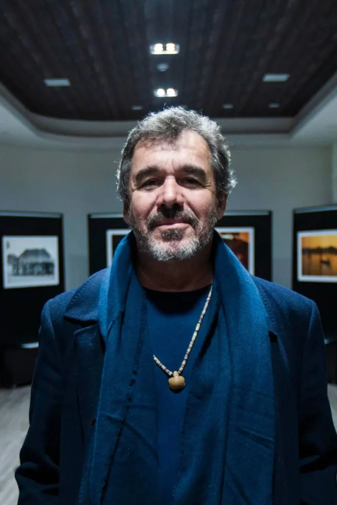 artnow-report-renato-soares-artista-brasileira-arte-contemporanea